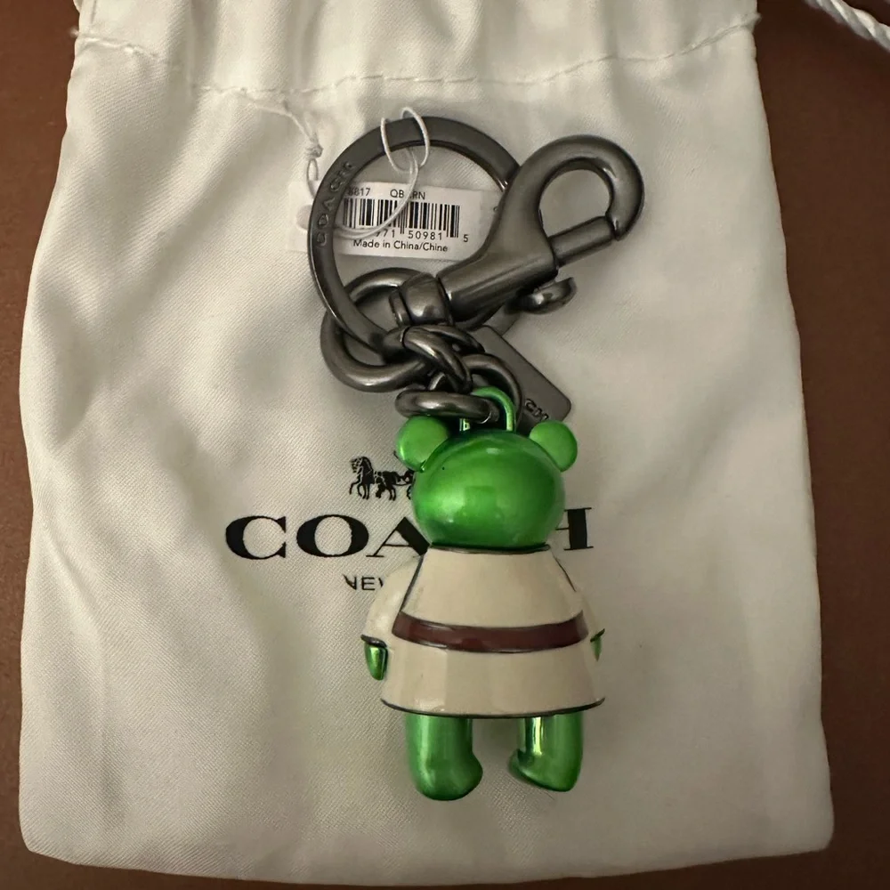 Coach Star Wars Yoda Bear Keychain Charm - Picture 2 of 2